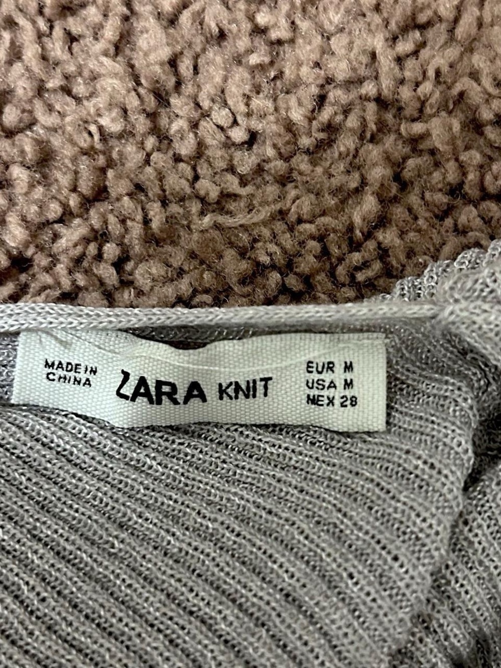 Zara Gray Ribbed Wrap-Style Top - Picture 4 of 4